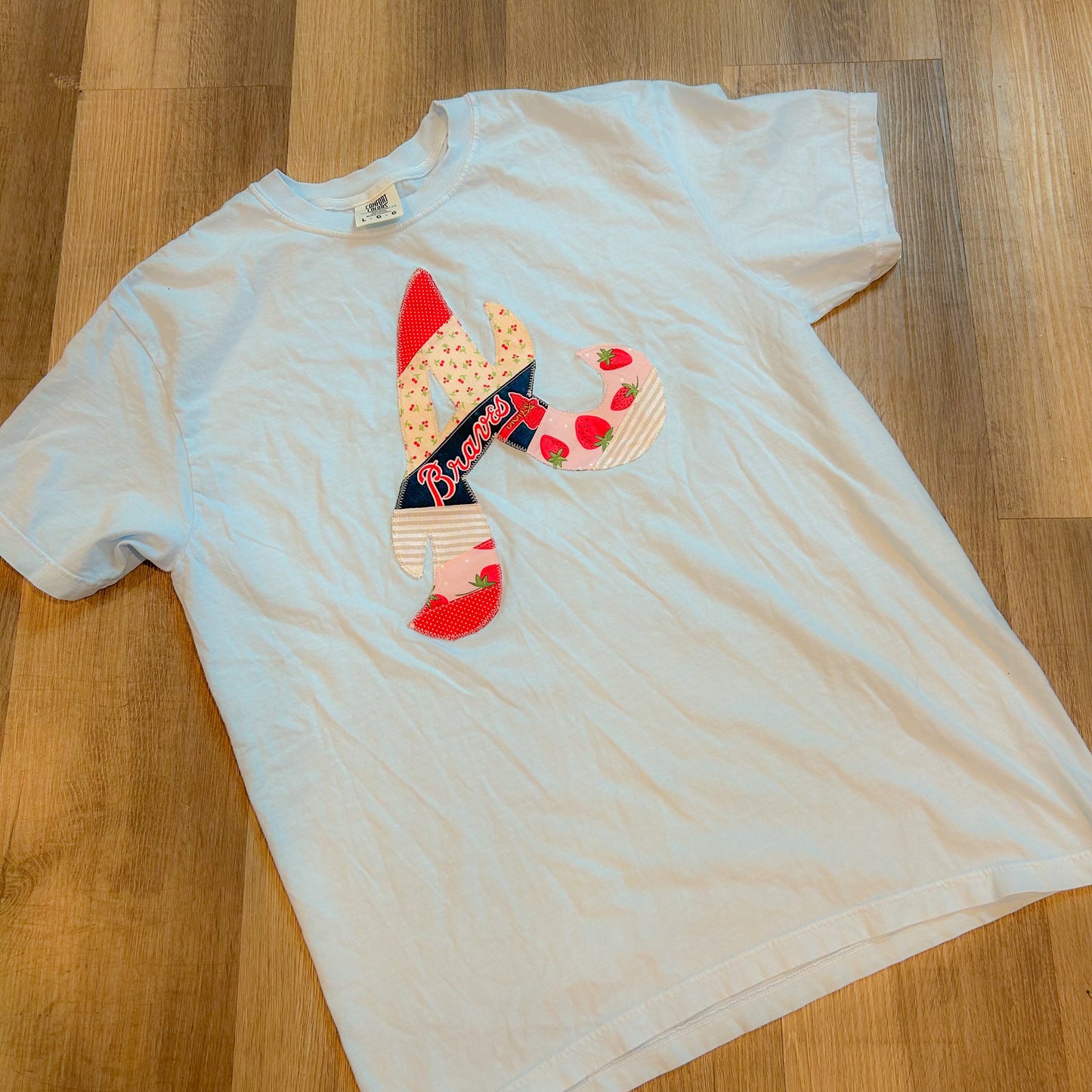 L One-of-a-Kind Braves Tee