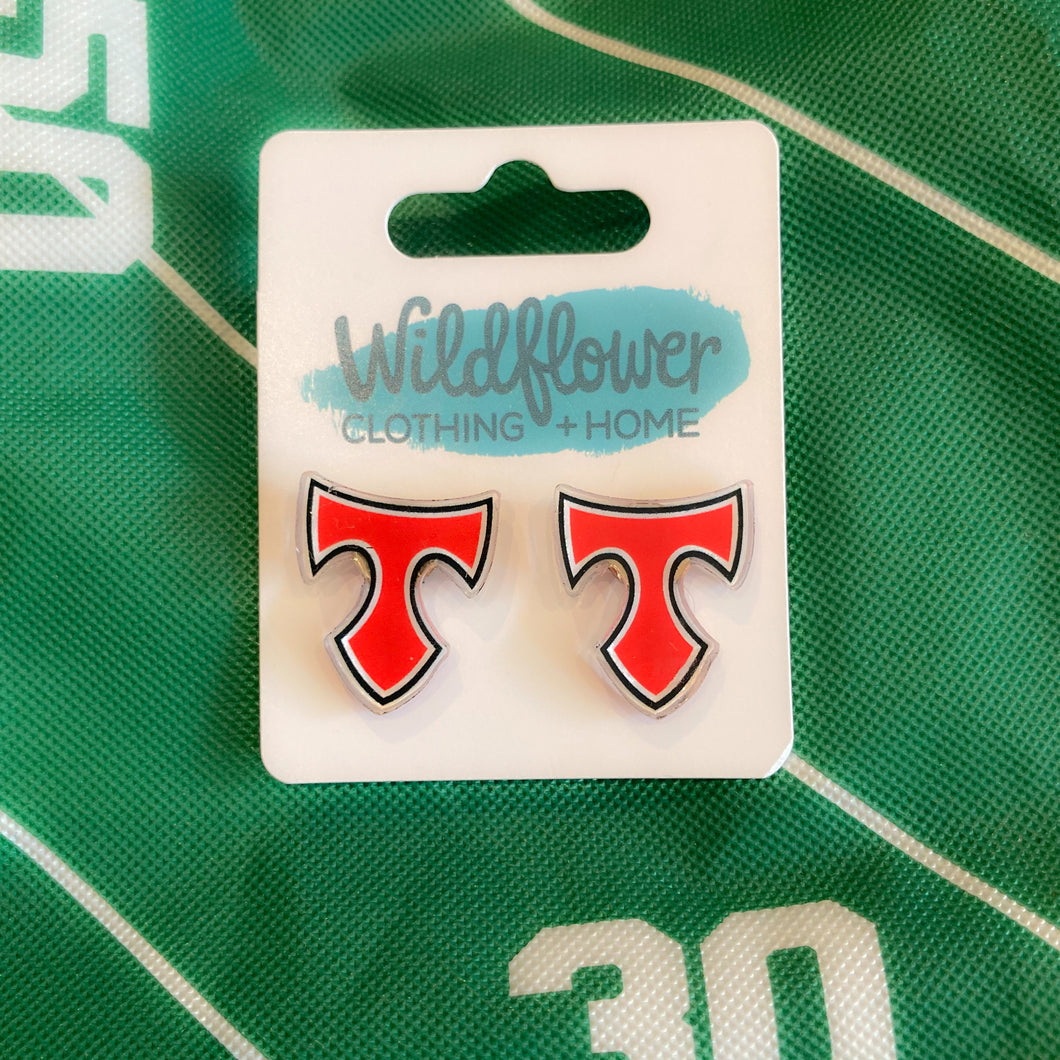 Titan T Studs